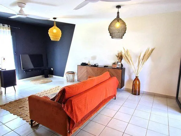 Villa 4 pièces 77 m²