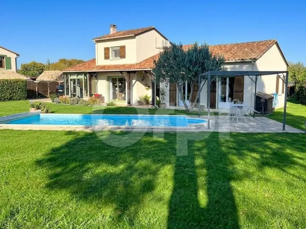 Maison 5 pièces 130 m²