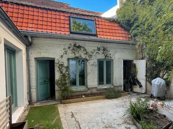 Maison de ville avec cour - quartier Wazemmes