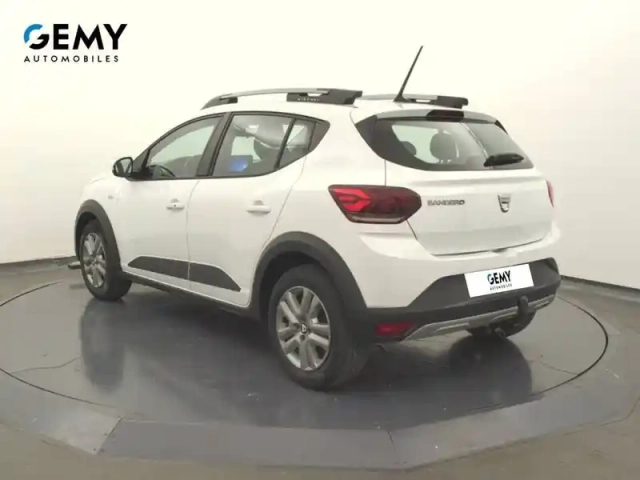 Dacia Sandero eco-g 100 — photo 28