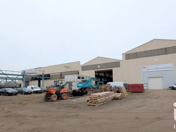 Commerce 1 pièce 8098 m²