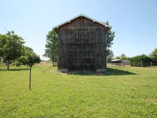 Maison 1 pièce 83 m²