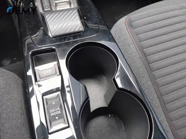 Peugeot 208 electrique 50 kwh 136ch — photo 19