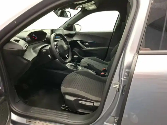 Peugeot 2008 puretech 100 s&amp;s bvm6 — photo 12