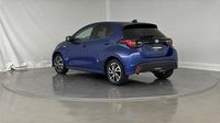 Toyota Yaris 116h Design 5p — photo 8