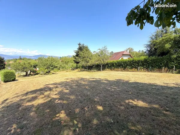 Terrain 841 m² Dolomieu