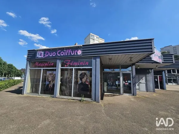 Local commercial 90 m²