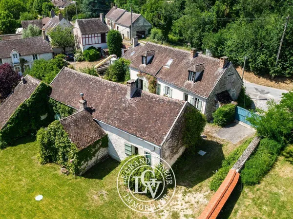 Ferme 10 pièces 235 m²