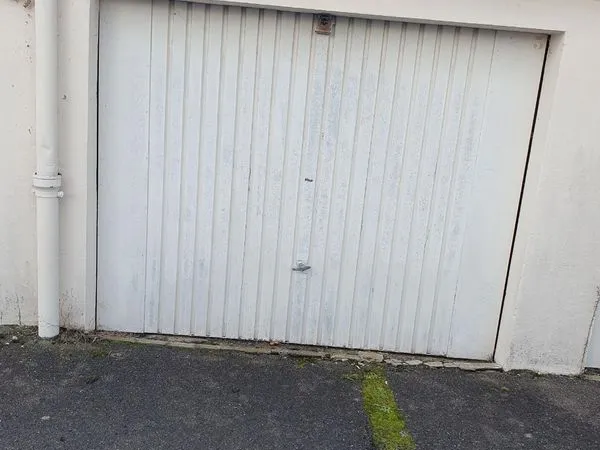 Box à vendre - Secteur Coulée verte - Parc Heller - Mairie