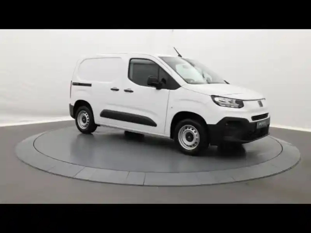 Fiat Doblo fg m diesel 100ch pack premium connect — photo 3