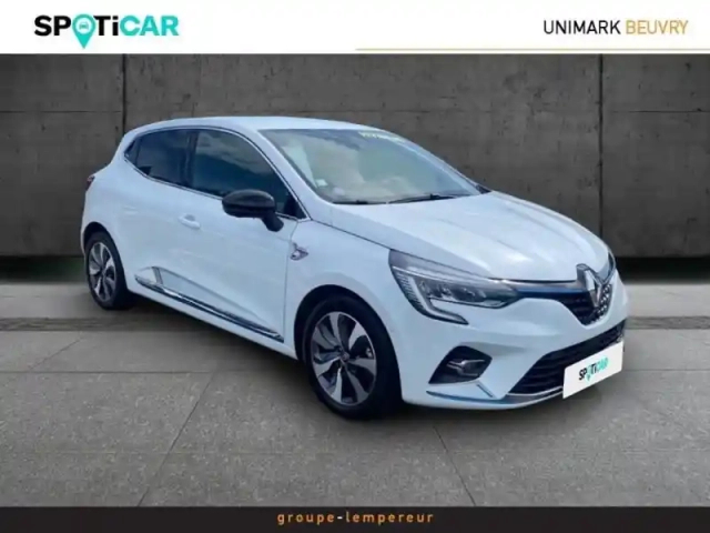Renault Clio 1.6 e-tech 140ch première edition