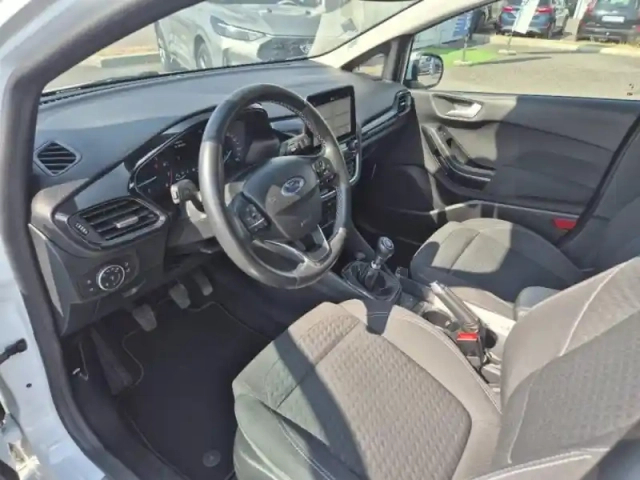 Ford Fiesta 1.0 ecoboost 95ch connect business 3p — photo 14