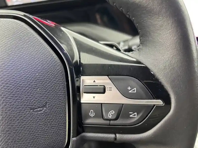 Peugeot 408 puretech 130 ch s&amp;s eat8 — photo 39