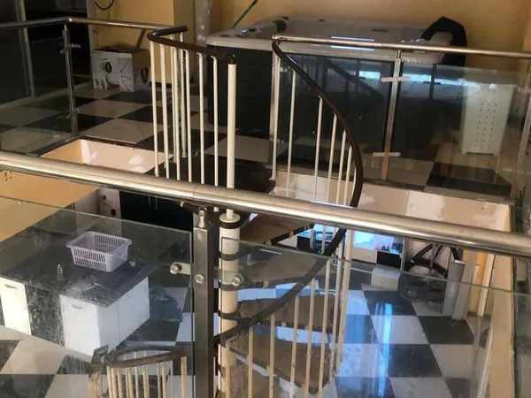 Maison 7 pièces 300 m²