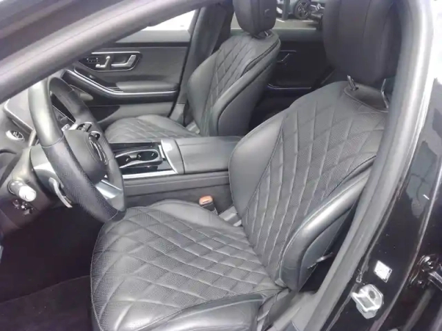 Mercedes Cla 580 e berline amg line — photo 5