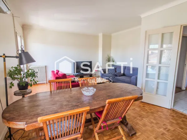 Beau T4 lumineux, balcon, loggia et garage