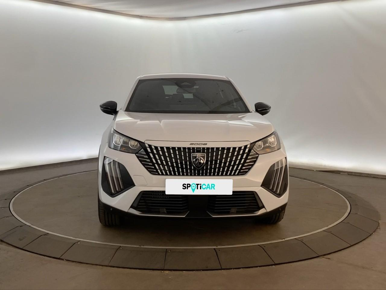 Peugeot 2008 hybrid 145 ch e-dcs6 allure — photo 2