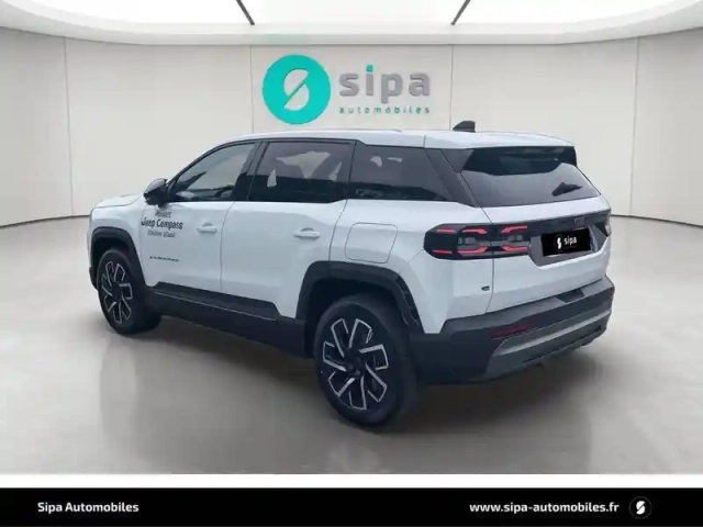 Jeep Compass 157 kw 4x2 — photo 8