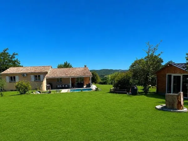 Maison 6 pièces 144 m²