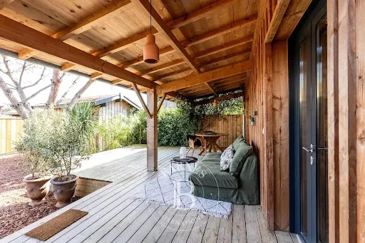 Villa 4 pièces 141 m²