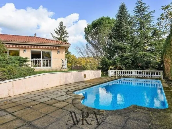 Maison 6 pièces 167 m²