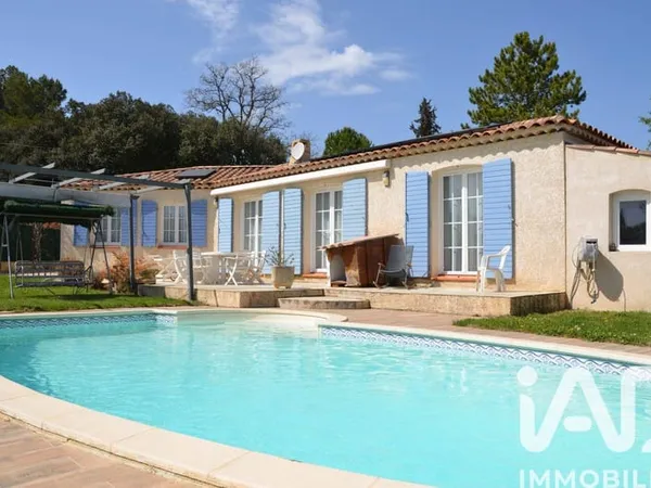 Maison de plain-pied 5 pièces 118 m²