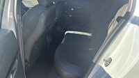 Peugeot 208 e-208 136ch GT — photo 10