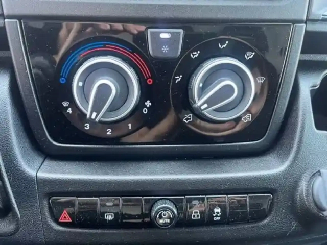 Fiat Ducato fourgon tole 3.0 c h2 h3-power 140 ch — photo 11