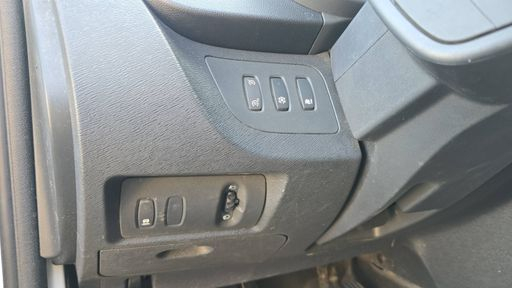 Renault Kangoo 1.5 Blue dCi 115 - Extra R-Link – 2020 – 119000 km – Diesel – Boîte Manuelle — photo 3