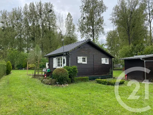 Terrain 1035 m²