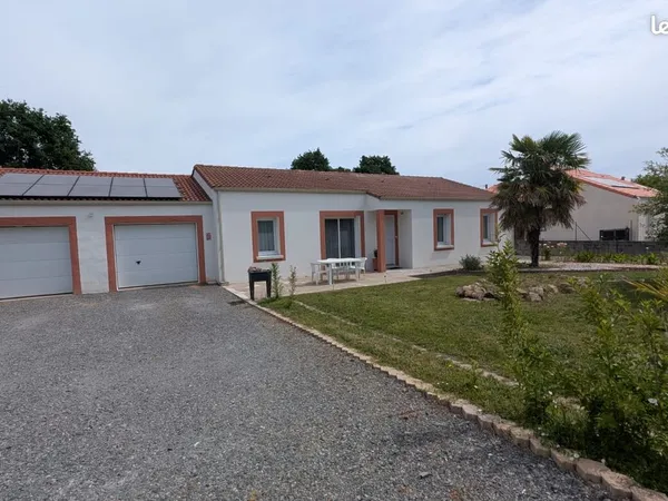 Maison familiale avec logement independant aux portes de nantes