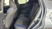 Toyota C-Hr 122h Graphic 2WD E-CVT MC19 — photo 13