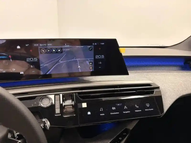 Peugeot 3008 hybrid 145 e-dcs6 — photo 120