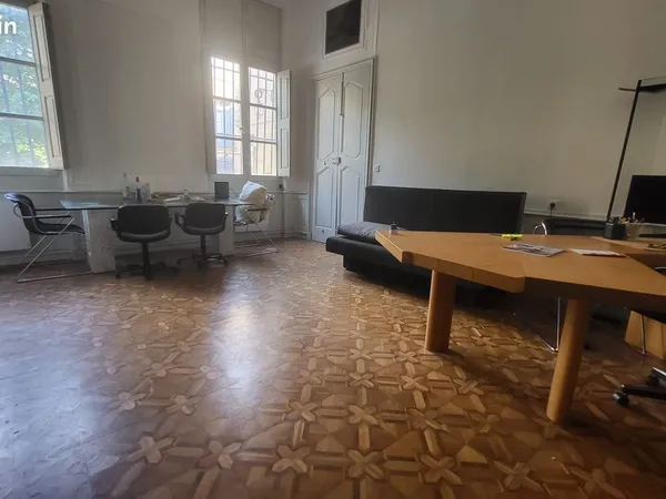 Appartement 2 pièces 77 m²