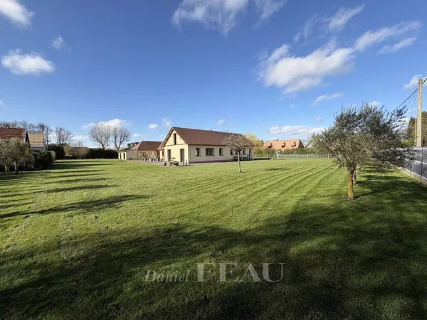Maison 11 pièces 460 m²