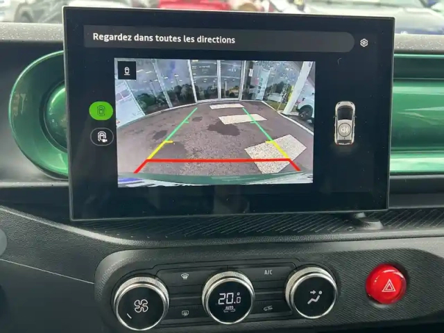 Renault Twingo e-tech electrique 80 ch autonomie urbaine — photo 10