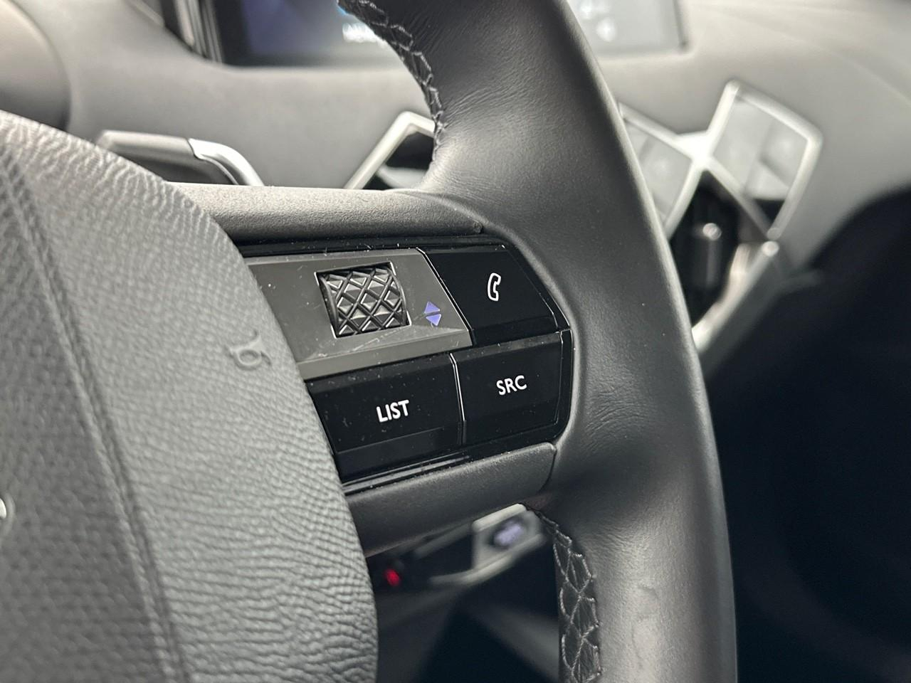 Ds Ds 3 crossback puretech 130 eat8 connected chic — photo 20