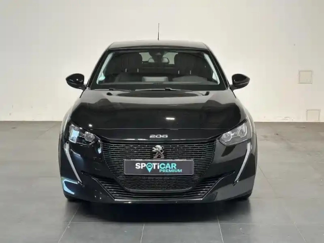 Peugeot 208 e- 136ch allure — photo 2