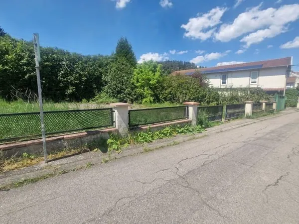 Terrain 1105 m²