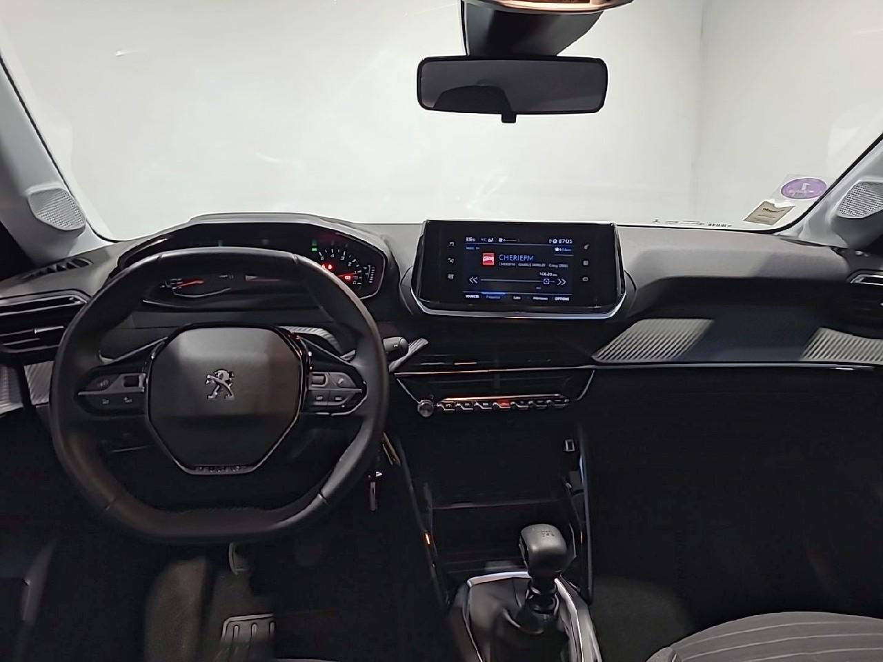 Peugeot 208 puretech 100 s&s bvm6 style — photo 12