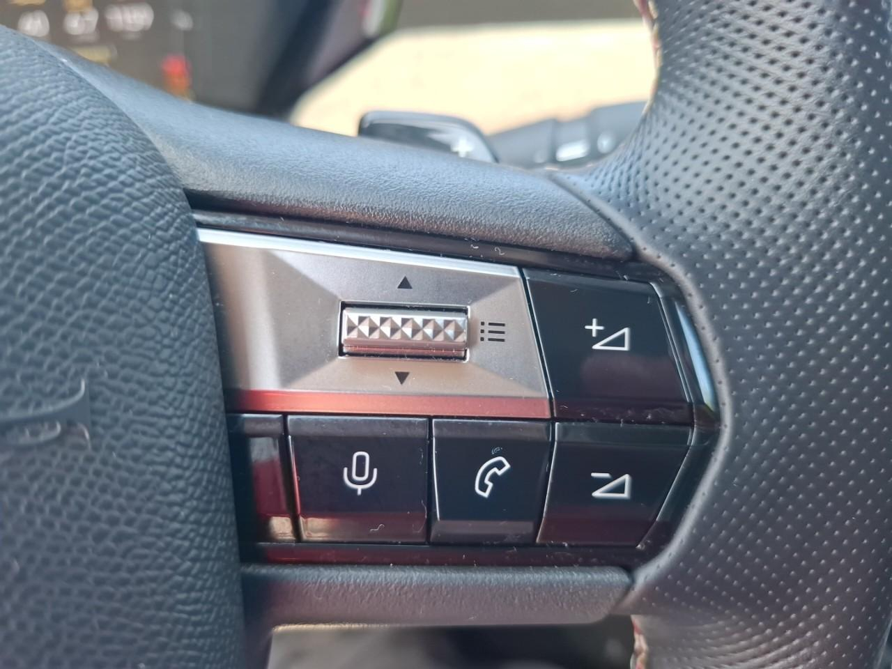Ds Ds 4 puretech 130ch performance line + automatique — photo 15