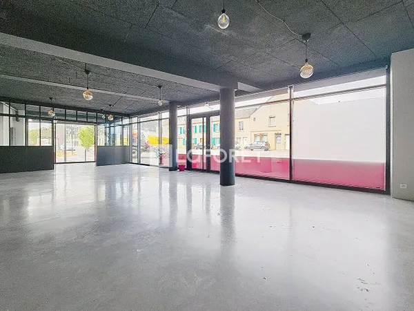 Local d'activité 90 m²