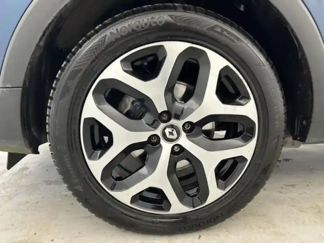 Renault Captur dci 90 intens 5p — photo 19