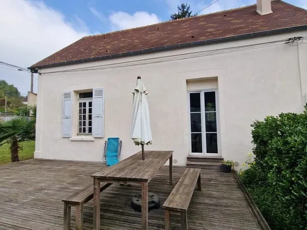Maison Mantes La Ville de 3 chambres et 580m² de terrain