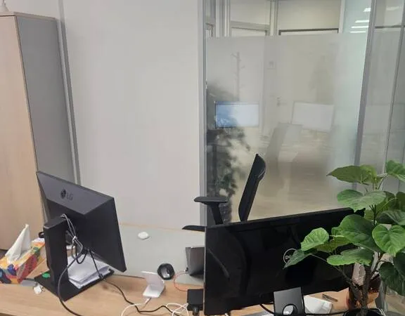 Bureaux/Locaux professionnels 18 m²