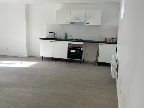 Loue appartement T3 duplex 80m2