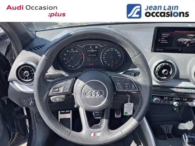 Audi Q2 35 tfsi 150 s tronic 7 — photo 12