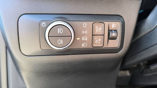 Ford Kuga 1.5 EcoBlue 120 BVA8 - Titanium – 2021 – 109958 km – Diesel – Boîte Automatique — photo 9