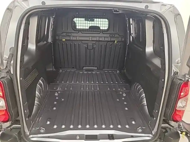 Peugeot Partner fourgon m 650 kg bluehdi 130 s&amp;s eat8 — photo 6