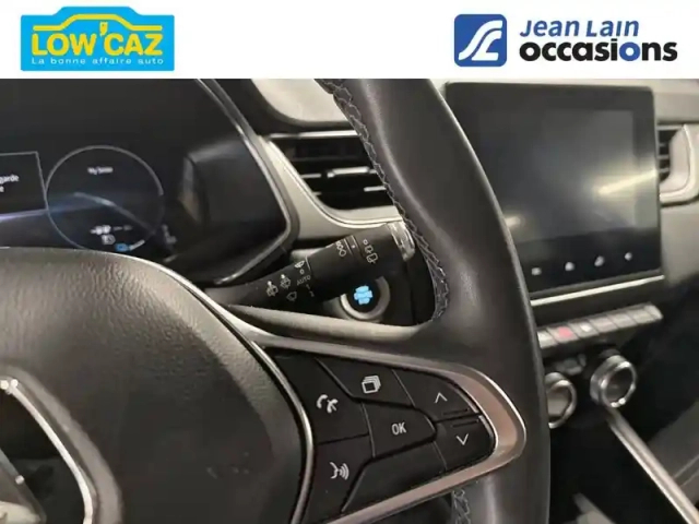 Renault Captur e-tech plug-in 160 — photo 12